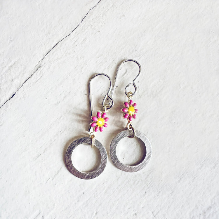 daisy ring // enamel daisy flower and silver plated circle ring earrings by Peacock & Lime