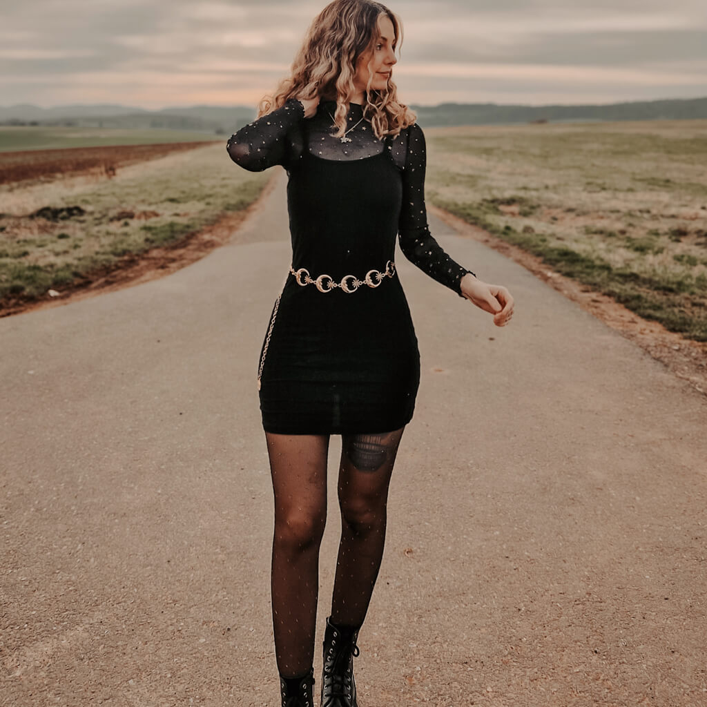 shooting star // simple druzy star pendant necklace worn on model by Peacock & Lime
