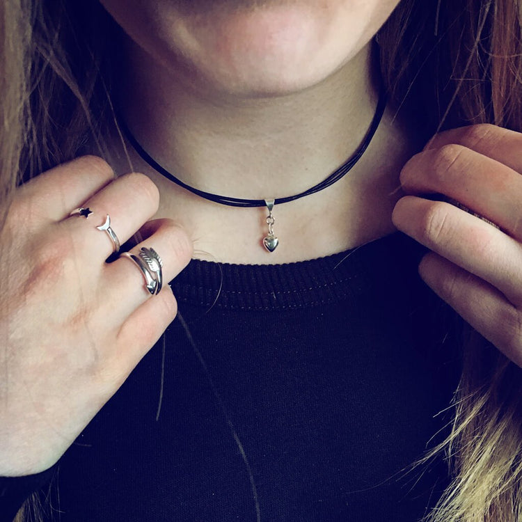 direction // sterling silver adjustable arrow ring - Peacock & Lime