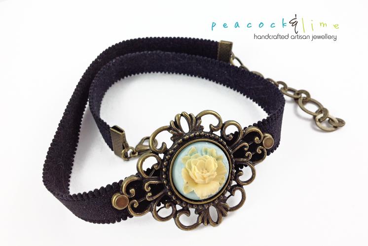 filigree flower cameo pendant choker necklace - Peacock & Lime