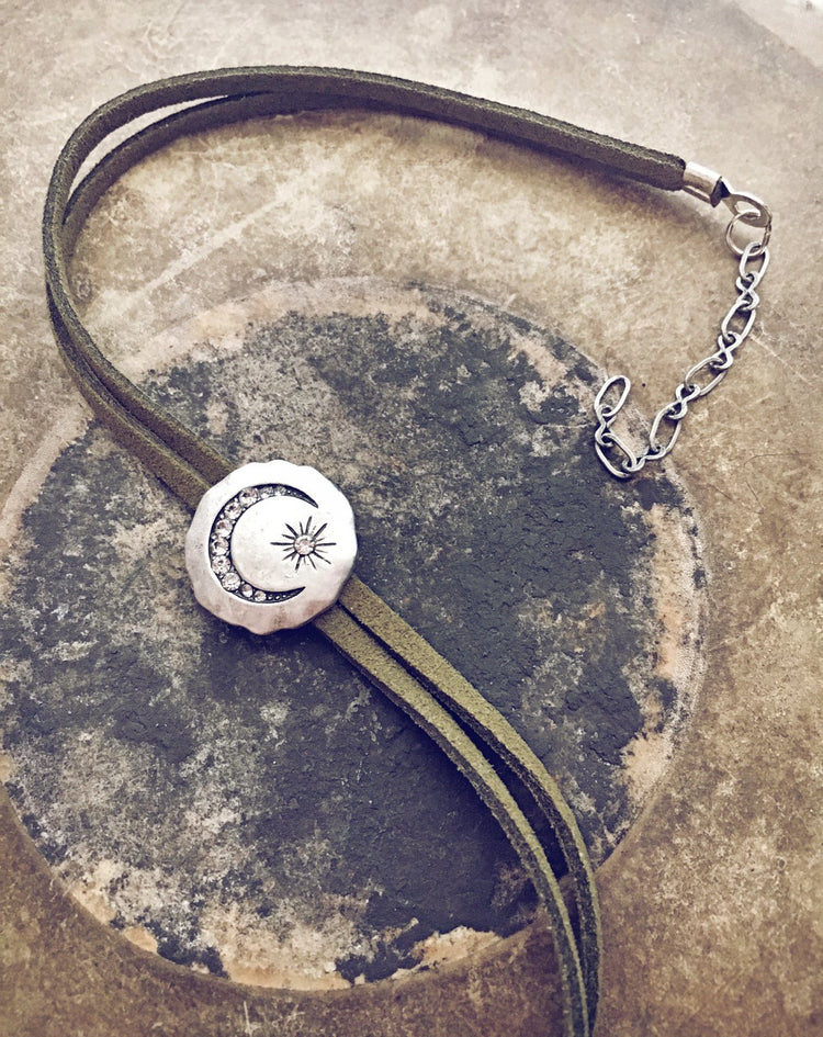 sparkle crescent moon & star choker necklace - Peacock & Lime