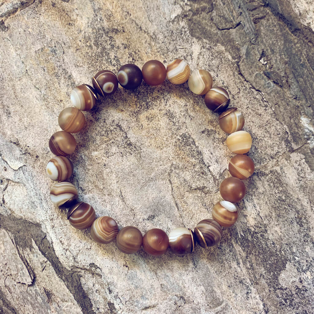 stability II // brown line agate and natural brass mala bead bracelet - Peacock & Lime
