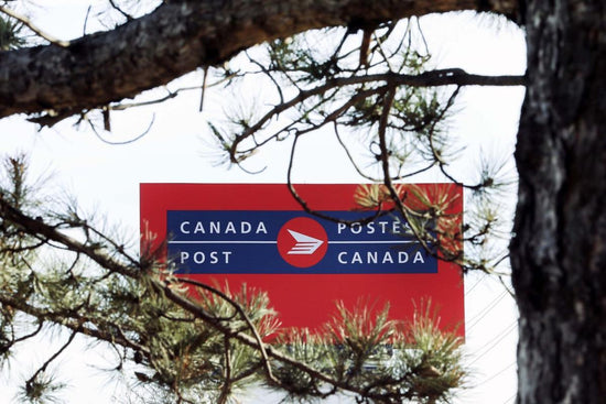 canada post logo