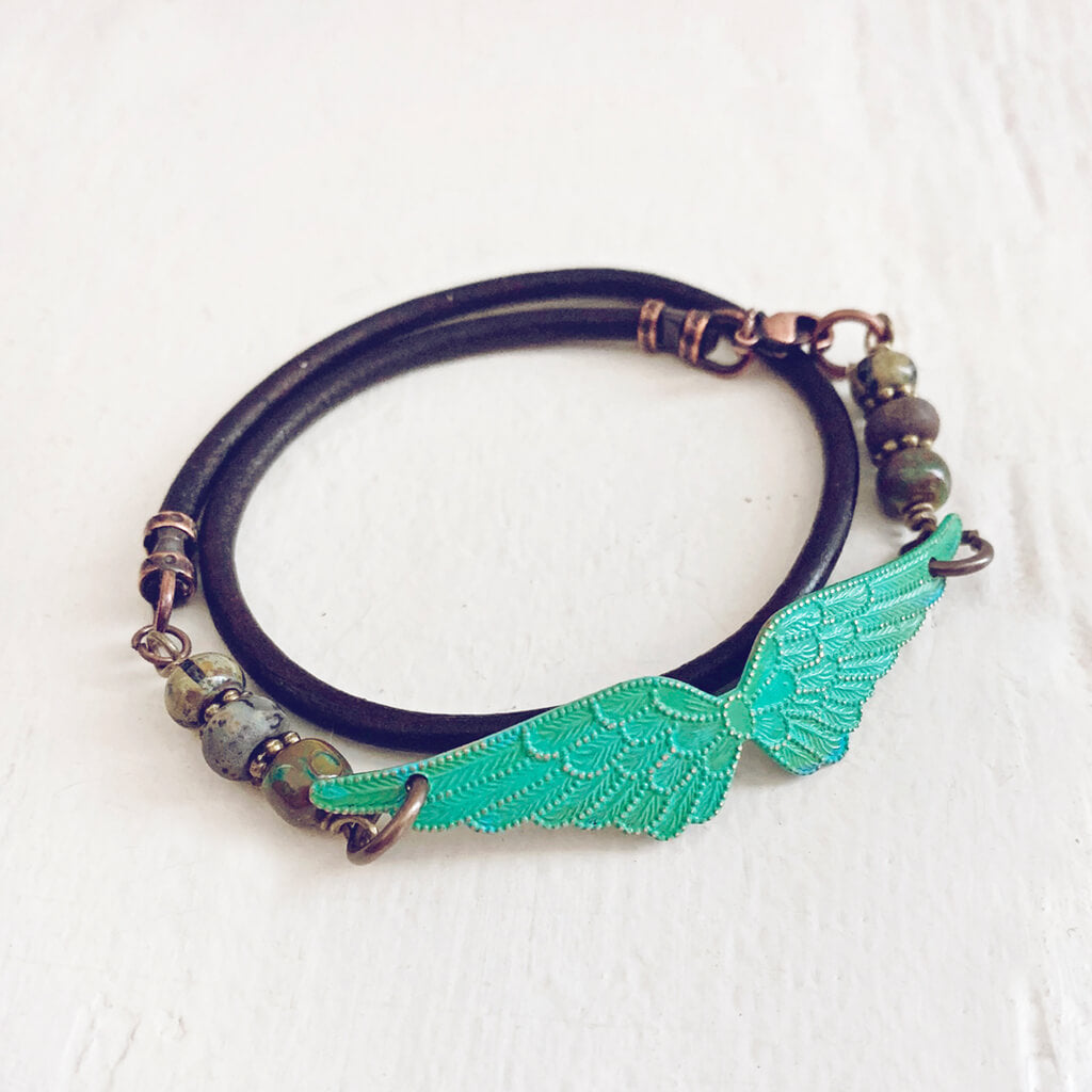 angel wings // thick leather wrap bracelet - choker - Peacock & Lime