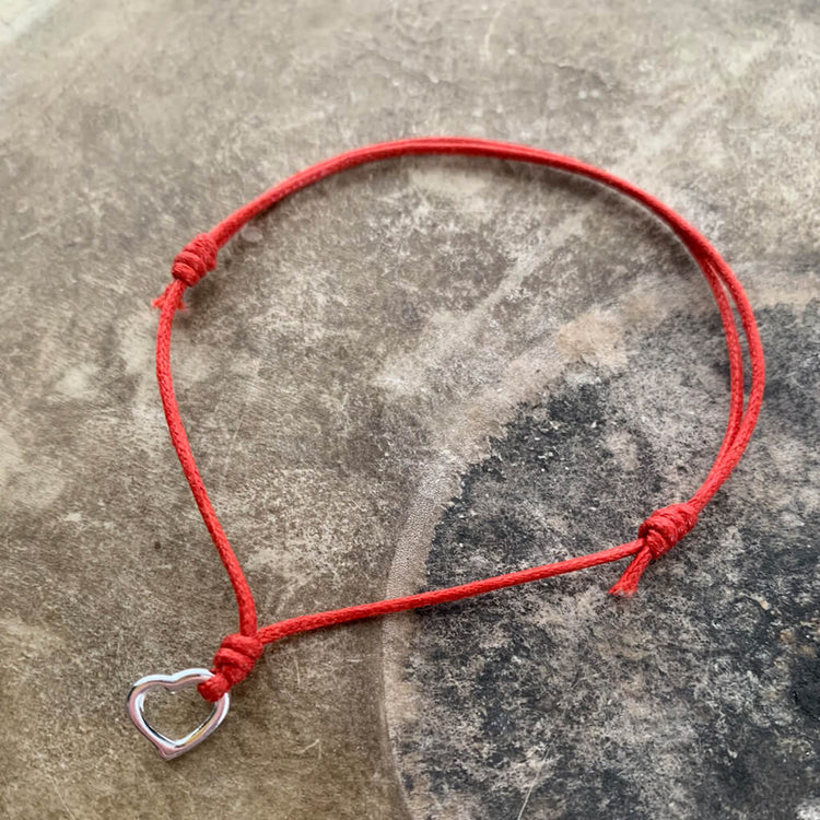 heart wish bracelet - red - Peacock & Lime