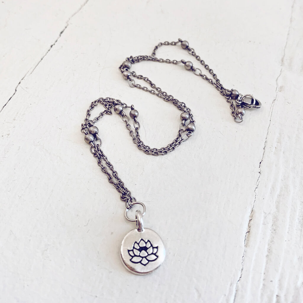little lotus // lotus flower pendant necklace – Peacock Lime