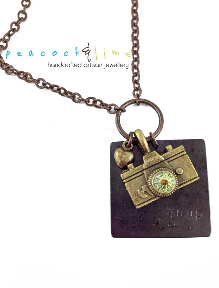 oh snap! camera photography necklace - Peacock & Lime