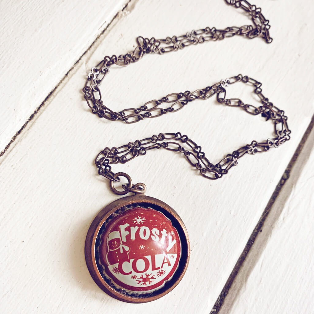 retro soda pop // vintage bottle cap and copper pipe pendant necklace - Frosty Cola - Peacock & Lime