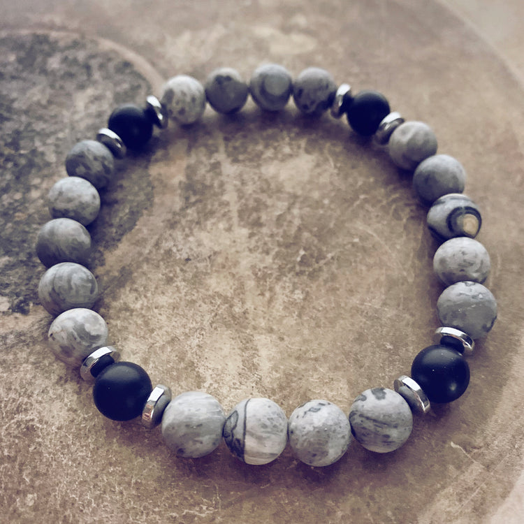 transform // map jasper, black onyx and hematite bead bracelet - Peacock & Lime