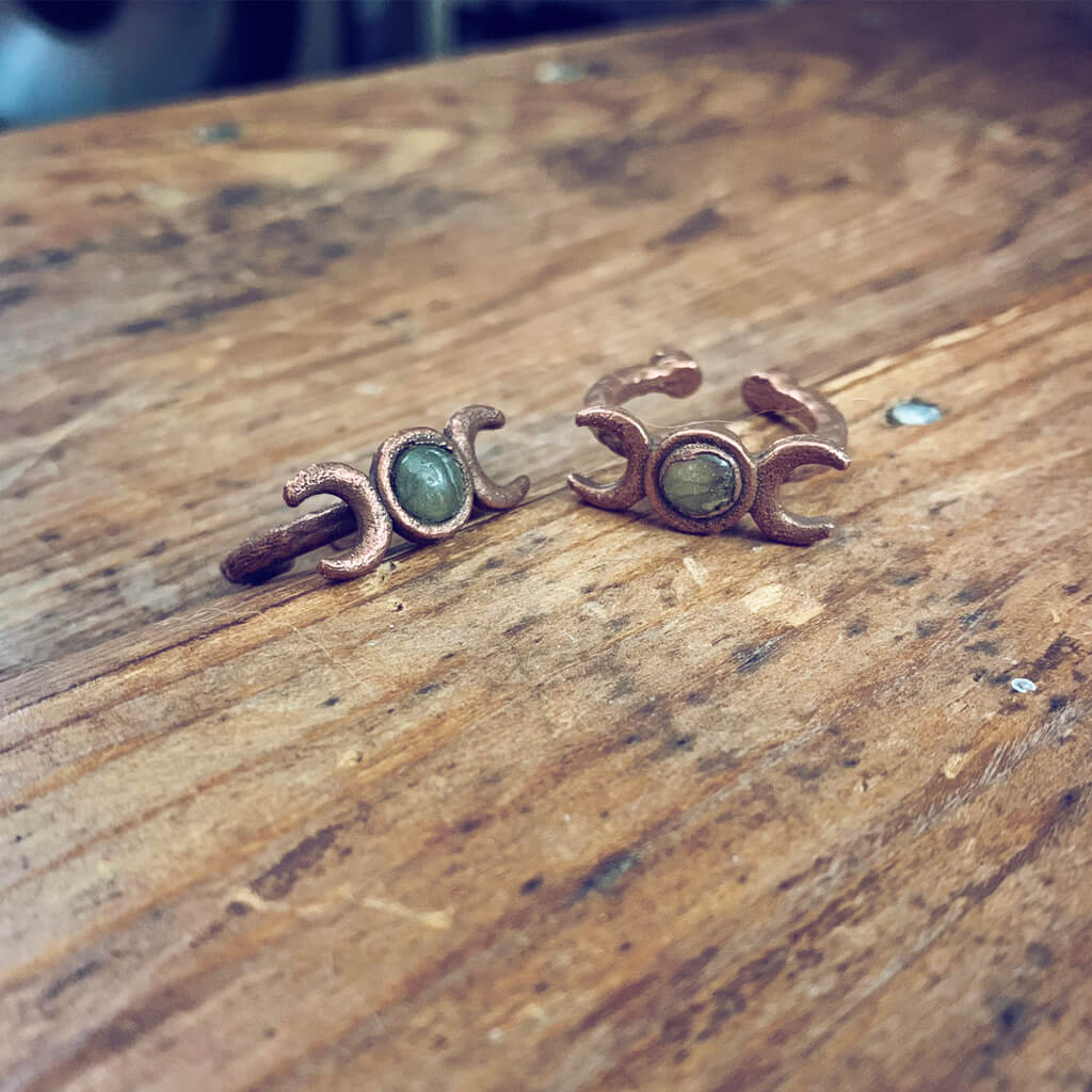triple goddess // chunky electroformed copper moon phases and gemstone adjustable gap rings - labradorite - by Peacock & Lime