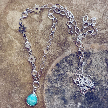 unity II - gemstone teardrop pendant necklace - amazonite - Peacock & Lime